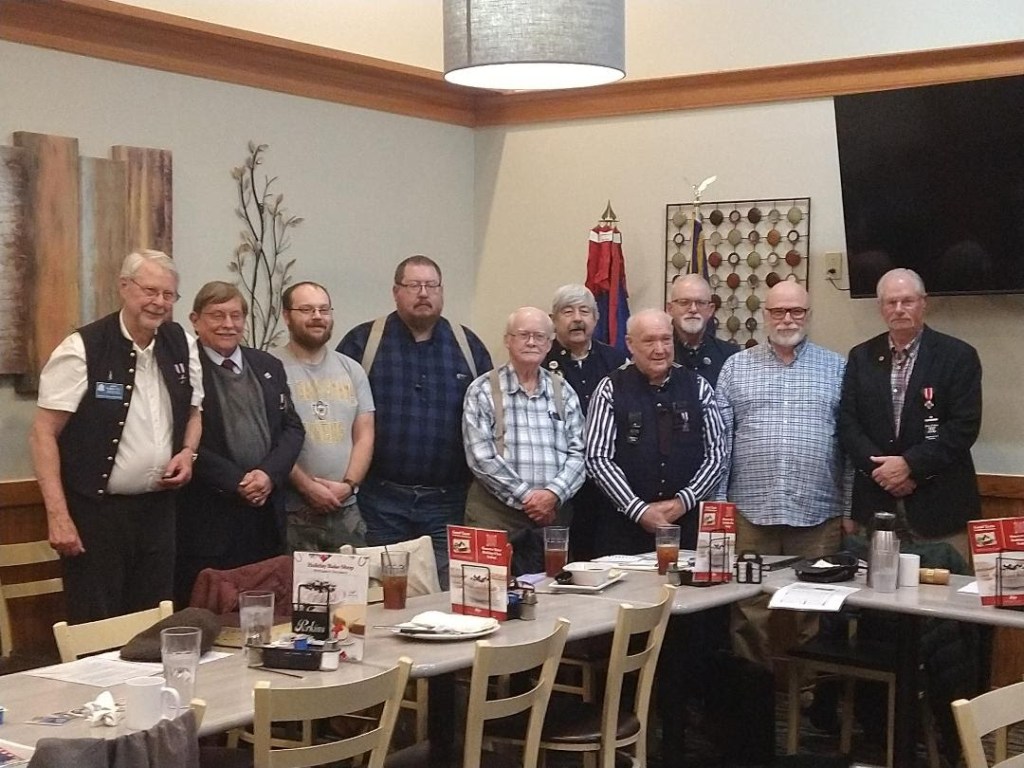 This image has an empty alt attribute; its file name is sons-of-union-veterans-group-picture-2.jpeg